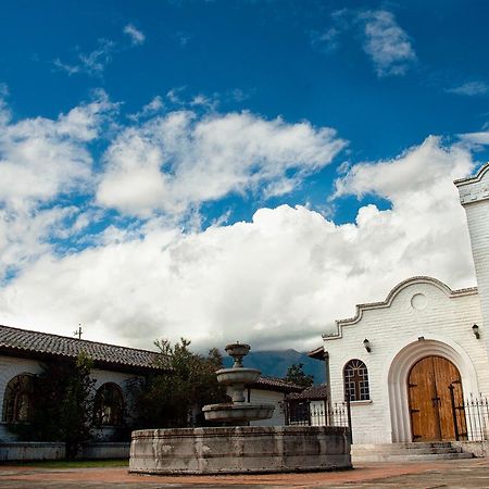 Hosteria Hacienda Pueblo Viejo Atuntaqui Exterior foto