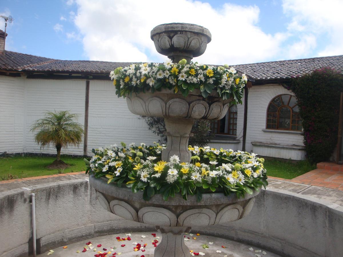 Hosteria Hacienda Pueblo Viejo Atuntaqui Exterior foto