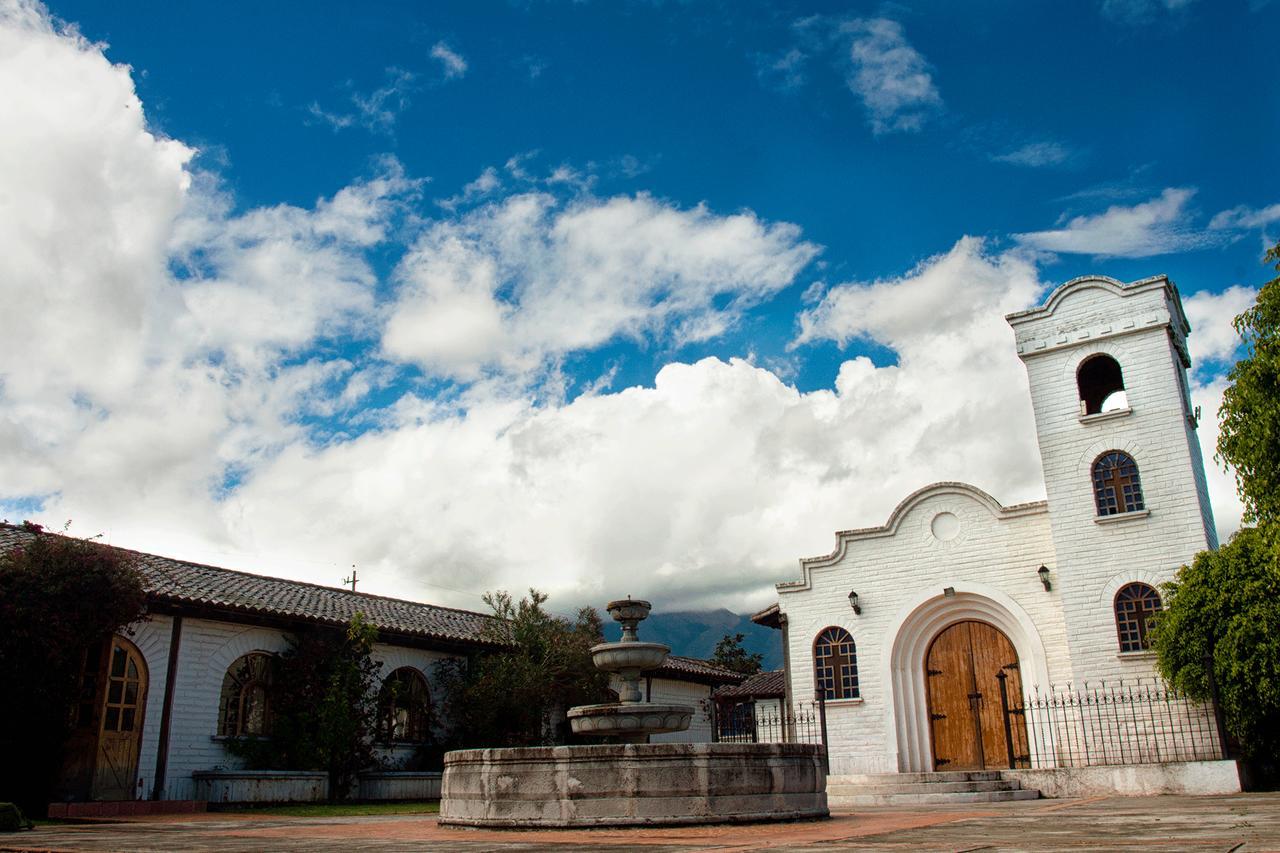 Hosteria Hacienda Pueblo Viejo Atuntaqui Exterior foto